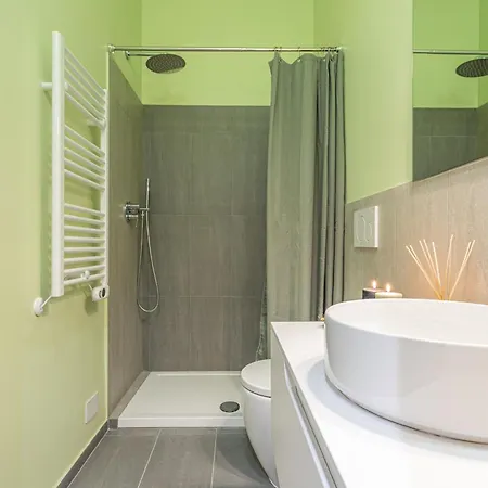Giada - Charming At The Imperial Forums Appartement *