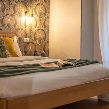 Giada - Charming At The Imperial Forums * Рим