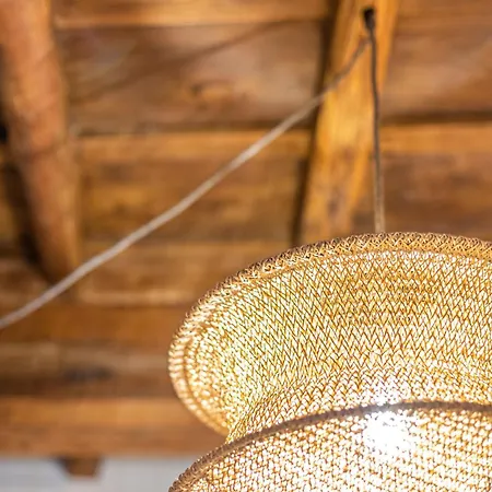 Giada - Charming At The Imperial Forums