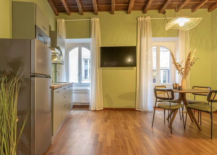 Giada - Charming At The Imperial Forums Rom