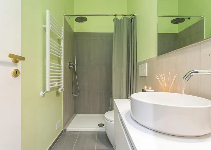 Giada - Charming At The Imperial Forums Apartman *