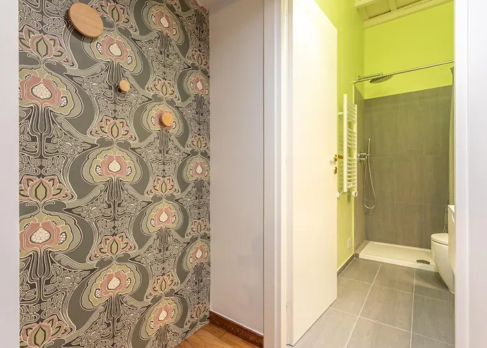 Giada - Charming At The Imperial Forums Apartman *