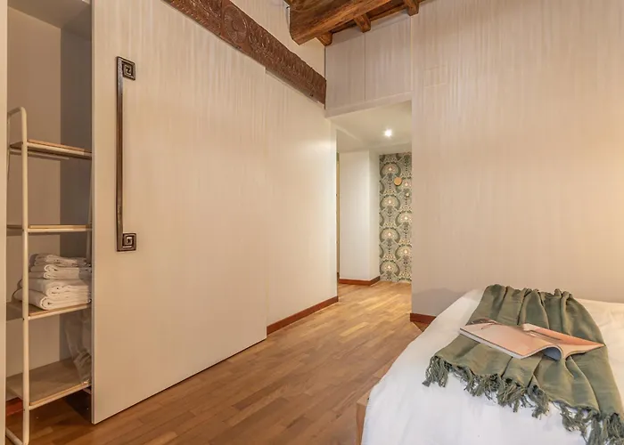 Giada - Charming At The Imperial Forums Apartman